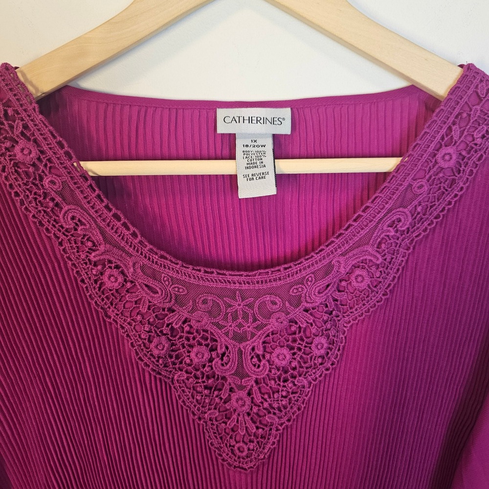 Catherines Magenta Purple Fairycore Whimsy Flutter Sleeve Flowy Blouse Size 1X - Picture 3 of 9